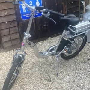 Electric folding bike