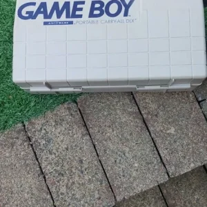 Gameboy hand held. - Image 2