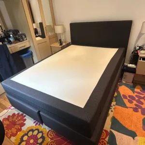 Swiss Sense Boxspring Bed 140x200cm Excellent Condition - reasonable offers considered