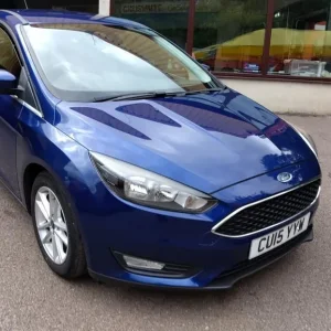 2015 Ford Focus ZETEC Hatchback Petrol Manual - Image 4