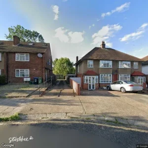 Garage to rent in London (HA0) | Stashbee - Image 2