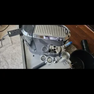 Delonghi Dedica Coffee Machine - Image 4