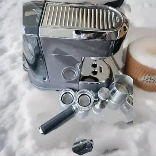 Delonghi Dedica Coffee Machine