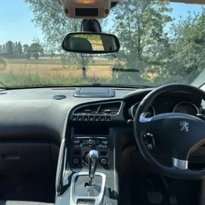 2014 Peugeot 3008 1.6 e-HDi Allure EGC Euro 5 (s/s) 5dr HATCHBACK Diesel Automatic - Image 4