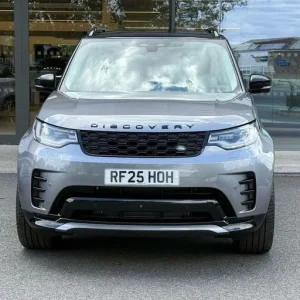 2025 Land Rover Discovery 3.0 D350 Dynamic SE 5dr Auto Estate Diesel - Image 6
