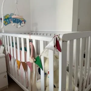 BRAND NEW NEVER SLEPT IN never used cot and mattress John lewis - Image 3