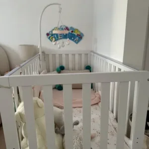 BRAND NEW NEVER SLEPT IN never used cot and mattress John lewis - Image 4