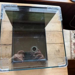 Dennerle Nano Cube 30L aquarium with pump, heater, and light - Image 2