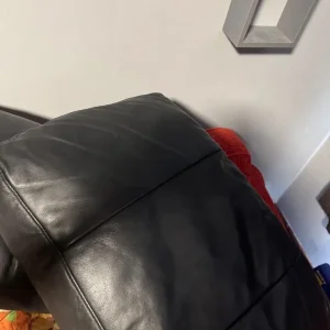 Leather sofa - Image 4