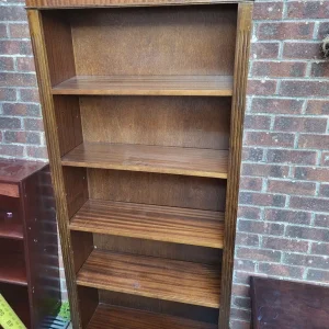 Job lot. Dark wood furniture for sitting room/kitchen. - Image 8