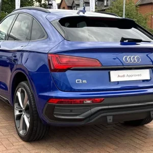 2021 Audi Q5 Edition 1 40 TDI quattro 204 PS S tronic SUV Automatic - Image 8