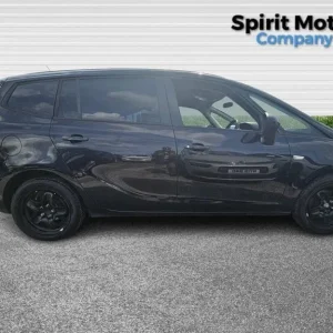 2015 Vauxhall Zafira Tourer 1.4i Turbo Exclusiv Euro 6 5dr MPV Petrol Manual - Image 2