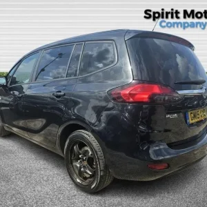 2015 Vauxhall Zafira Tourer 1.4i Turbo Exclusiv Euro 6 5dr MPV Petrol Manual - Image 5