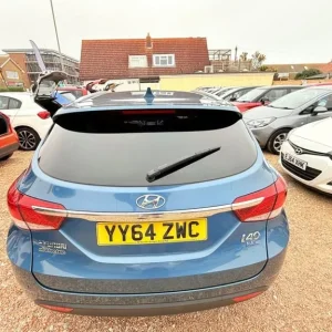 2015 Hyundai i40 1.7 CRDi Blue Drive Style Estate 5dr Diesel Manual Euro 5 (s/s) (136 ps) Estate ... - Image 6