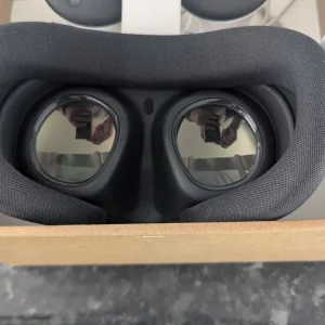 Meta quest 3 VR headset - Image 4