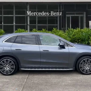 2024 Mercedes-Benz EQA 500 4Matic SUV - Image 2