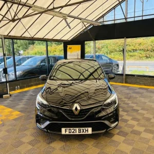 2021 Renault Clio 1.6 Clio RS Line E-Tech Auto 5dr Hatchback Hybrid Automatic - Image 3