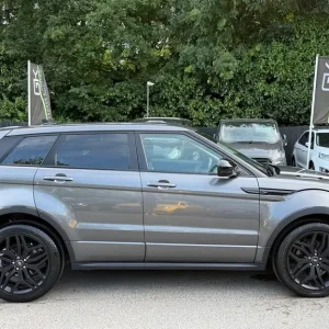 2016 Land Rover Range Rover Evoque TD4 HSE DYNAMIC - BLACK DESIGN PACKAGE - CORRIS GREY - 2 OWNER... - Image 5