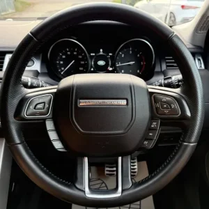 2016 Land Rover Range Rover Evoque TD4 HSE DYNAMIC - BLACK DESIGN PACKAGE - CORRIS GREY - 2 OWNER... - Image 7