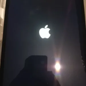 Ipad pro 3rd generation 12.9 512GB - Image 4