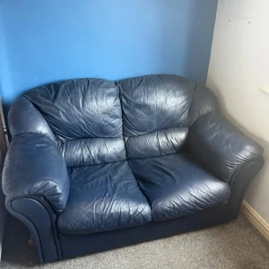 Great genuine leather 2 seater sofa - Image 3