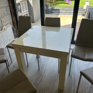 Table and 6 chairs for spare of refurbish - Image 3
