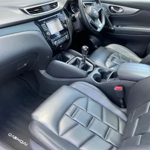 2017 Nissan Qashqai DCI TEKNA PLUS Hatchback Diesel Manual - Image 7