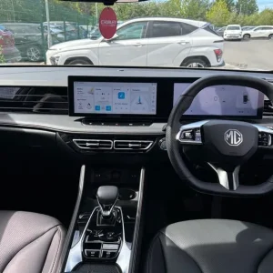 2025 MG MG HS 1.5 T-GDI Trophy SUV 5dr Petrol DCT Euro 6 (s/s) (169 ps) SUV PETROL Automatic - Image 7