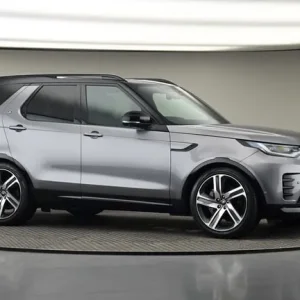 2022 Land Rover Discovery 3.0 D300 MHEV R-Dynamic HSE SUV 5dr Diesel Auto 4WD Euro 6 (s/s) (300 p... - Image 6