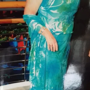 Ladies ankle length dress and acarf - Image 5