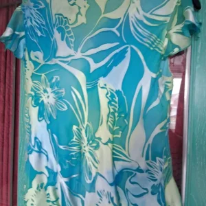 Ladies ankle length dress and acarf