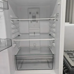 Daewoo frost free fridge freezer - Image 8