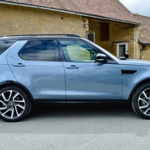 2018 Land Rover Discovery 3.0 SD V6 HSE Luxury SUV 5dr Diesel Auto 4WD Euro 6 (s/s) (306 ps) SUV ... - Image 7