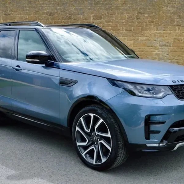2018 Land Rover Discovery 3.0 SD V6 HSE Luxury SUV 5dr Diesel Auto 4WD Euro 6 (s/s) (306 ps) SUV ...
