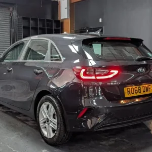 2018 Kia Ceed 1.6 CRDi ISG 2 5dr Hatchback Diesel Manual - Image 3