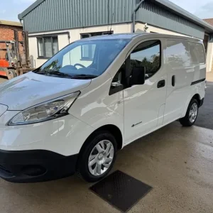 2021 21 NISSAN E-NV200 40KWH VISIA PANEL VAN 5DR ELECTRIC AUTO SWB (109 PS) - Image 3