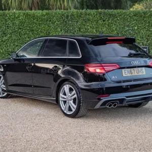 2018 Audi A3 Sportback S Line 1.5 TFSI 5-door hatchback - Image 3