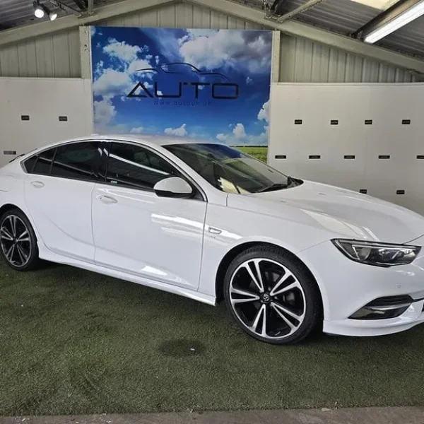 2017 Vauxhall Insignia 2.0 Turbo D BlueInjection SRi VX Line Nav Grand Sport 5dr Diesel Manual Eu...