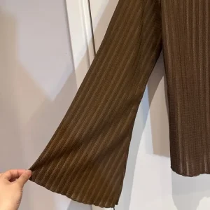 Women's Spring Autumn Solid Color Turndown Collar Flare Sleeve Single Breasted Casual Blouse