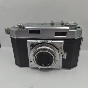 Agfa Karat 35mm rangefinder camera with Agfa Solinar 50mm f/2.8 lens