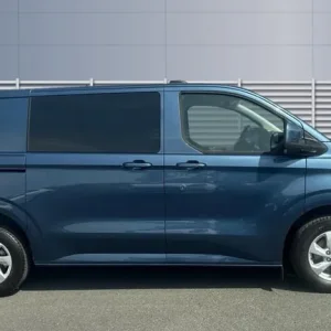 2025 Ford Transit Custom 320 L1 Diesel Fwd 2.0 EcoBlue 136ps H1 Double Cab Van Limited Auto Crew ... - Image 5