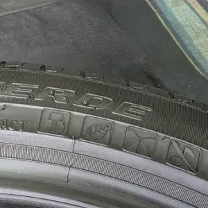 255 40 20 2 x tyres Pirelli Scorpion Verde Seal Inside - Image 8