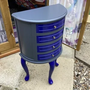 Small drawers for jewellery, etc