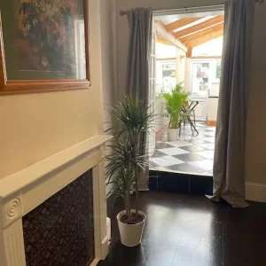 Southville - 2 Bed Garden Flat - Image 7