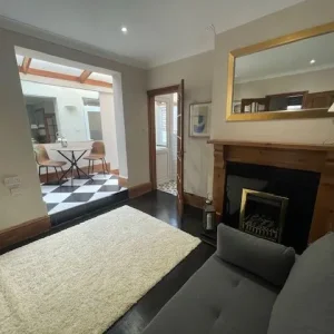 Southville - 2 Bed Garden Flat - Image 8