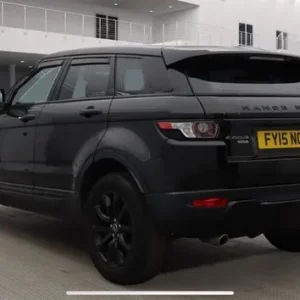 2015 Land Rover Range Rover Evoque SD4 PURE TECH 9 (PAN ROOF) Estate Diesel Automatic - Image 2