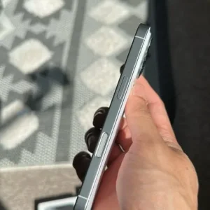 Apple iPhone 16 pro unlocked 100% 🔋 - Image 8