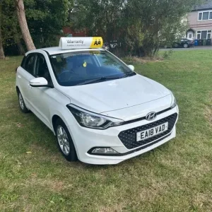 2018 Hyundai i20 1.2 SE Euro 6 5dr Hatchback Petrol Manual - Image 2