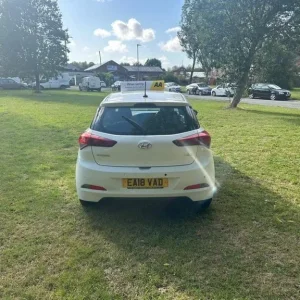 2018 Hyundai i20 1.2 SE Euro 6 5dr Hatchback Petrol Manual - Image 5