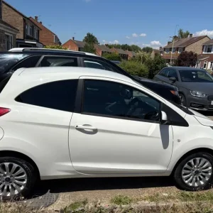 Ford, KA, Hatchback, 2015, Manual, 1242 (cc), 3 doors - Image 6